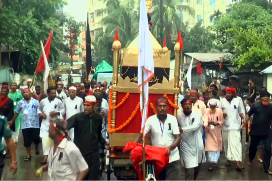 নানা আয়োজনে বরিশালে পবিত্র আশুরা পালিত