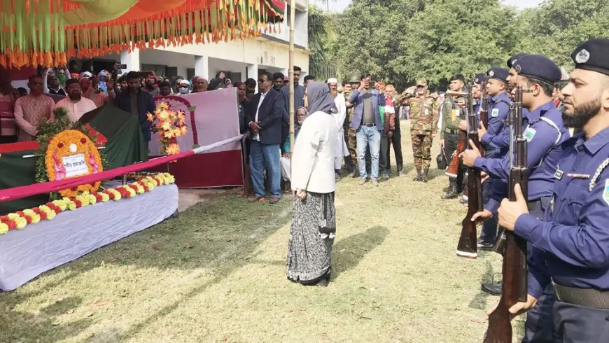 বীরপ্রতীক আজাদ আলী রাষ্ট্রীয় মর্যাদায় বনানীতে দাফন